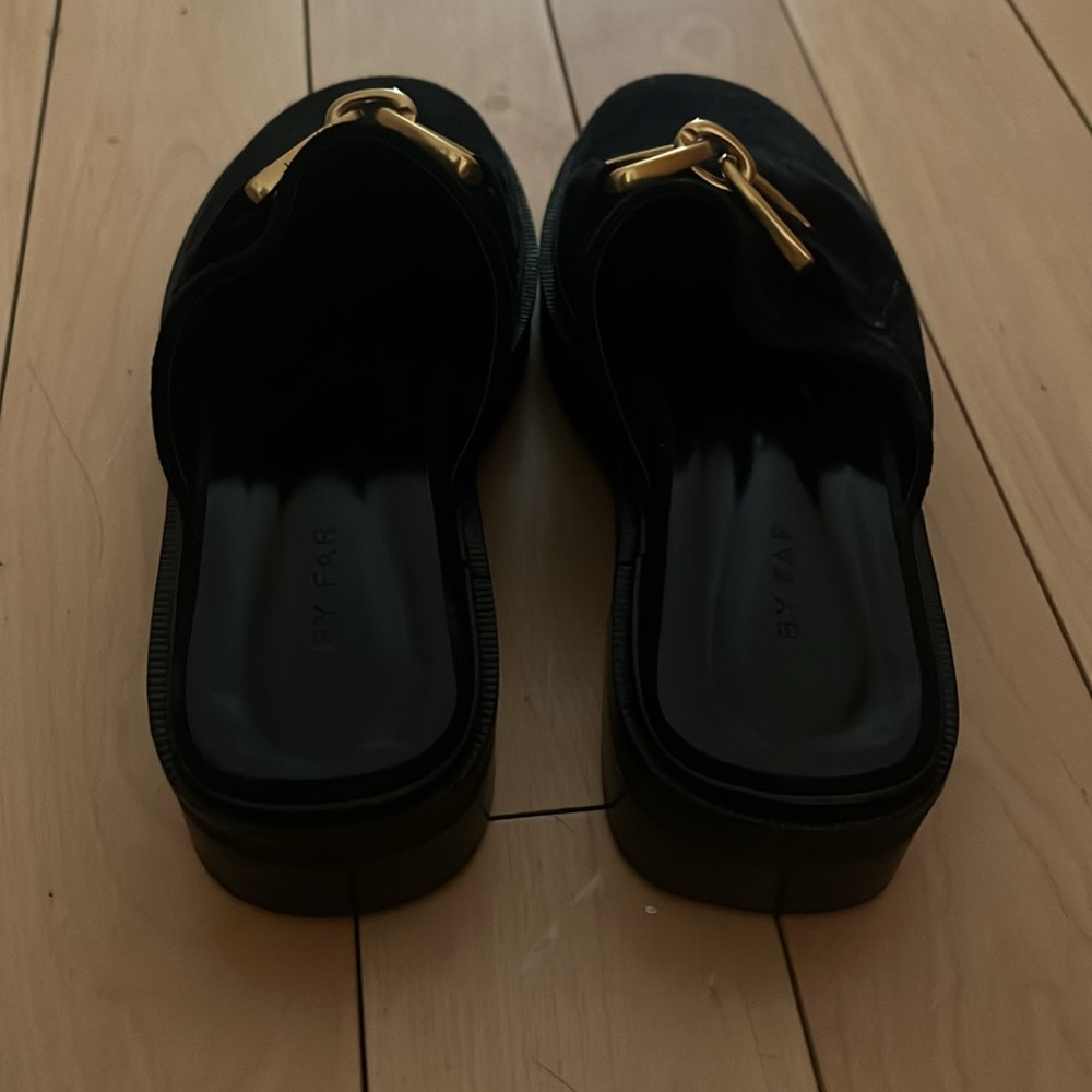 By far Clogs - Picture 3 of 4